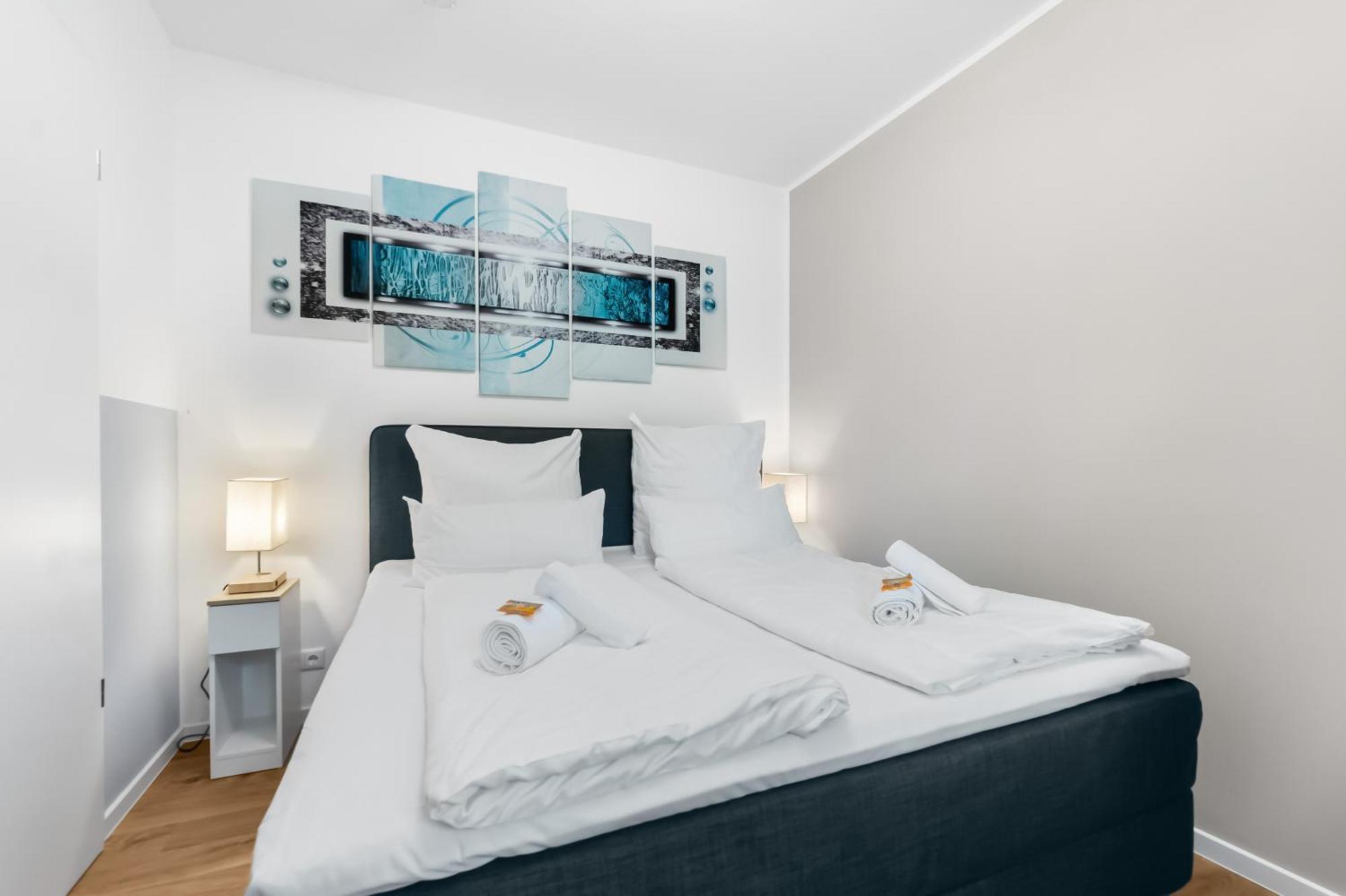 Design Luxus, Vollausstattung, Neubau, 30Min Hbf Leipzig 8, Naehe Flughfaen, Bmw, Dhl, Amazon Apartment Schkeuditz Ngoại thất bức ảnh